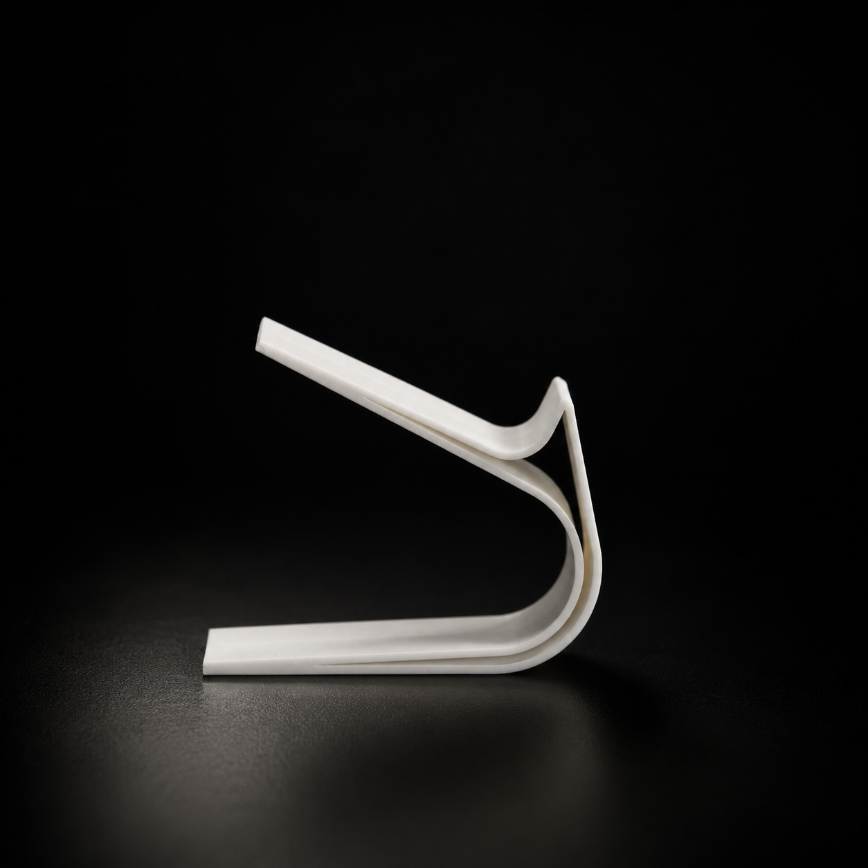 Wublue CurveDock – Minimalist Controller Stand