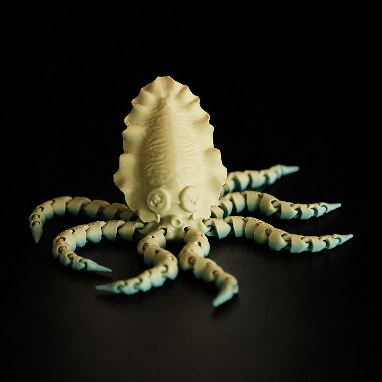 Wublue FlexiSquid Articulated Squid Toy Fidget Companion & Desk Decor for All Ages