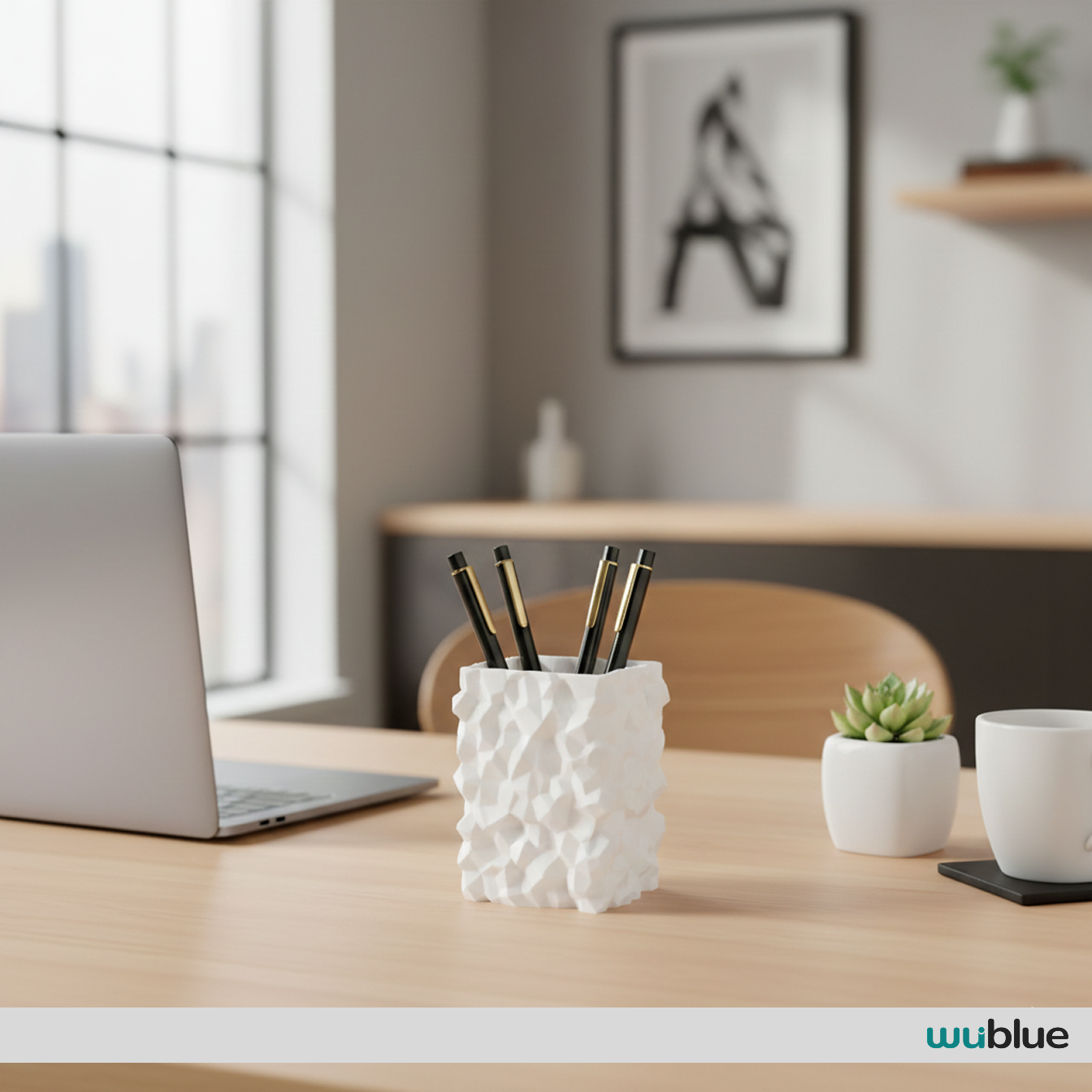 Wublue Rough Geometric Pen Holder