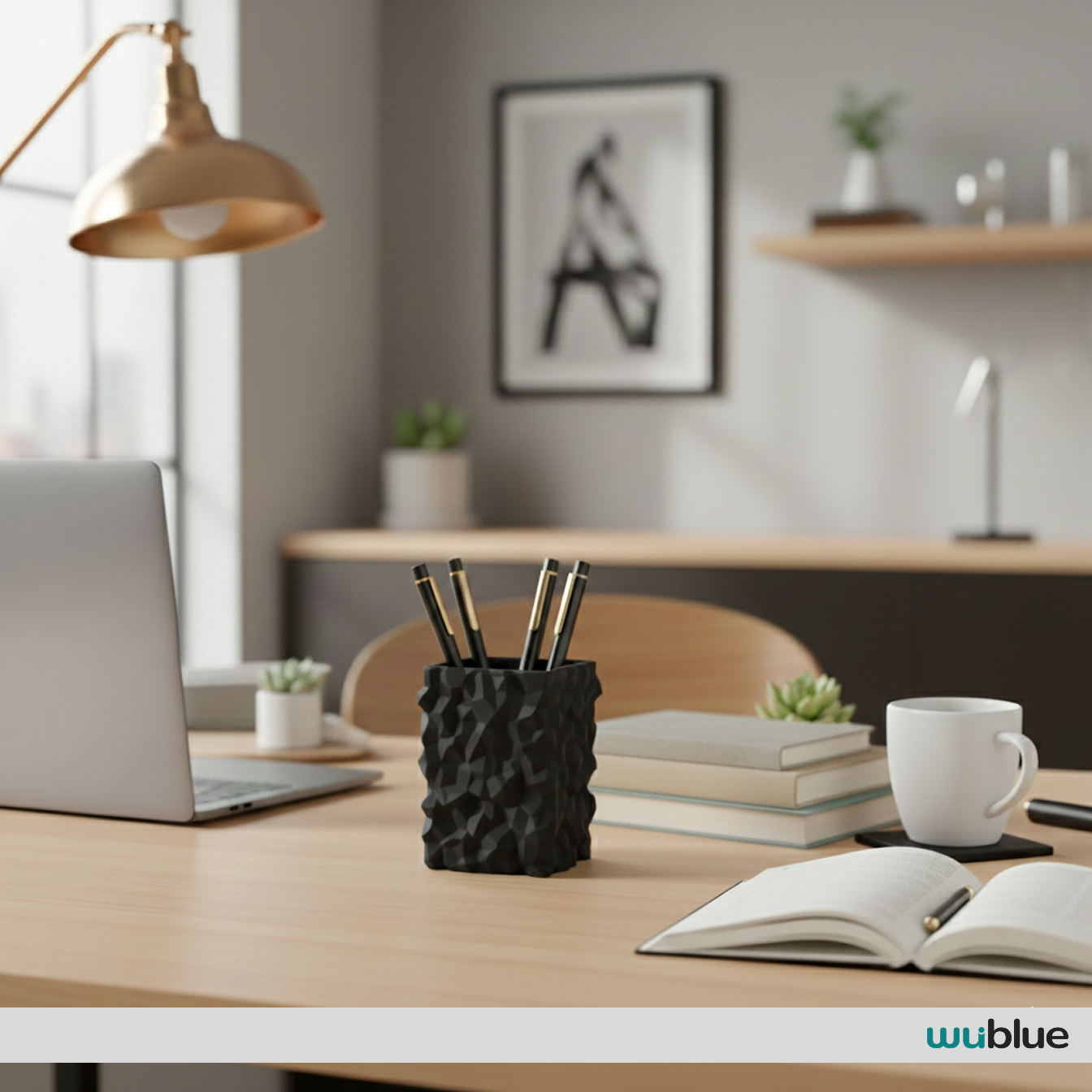 Wublue Rough Geometric Pen Holder