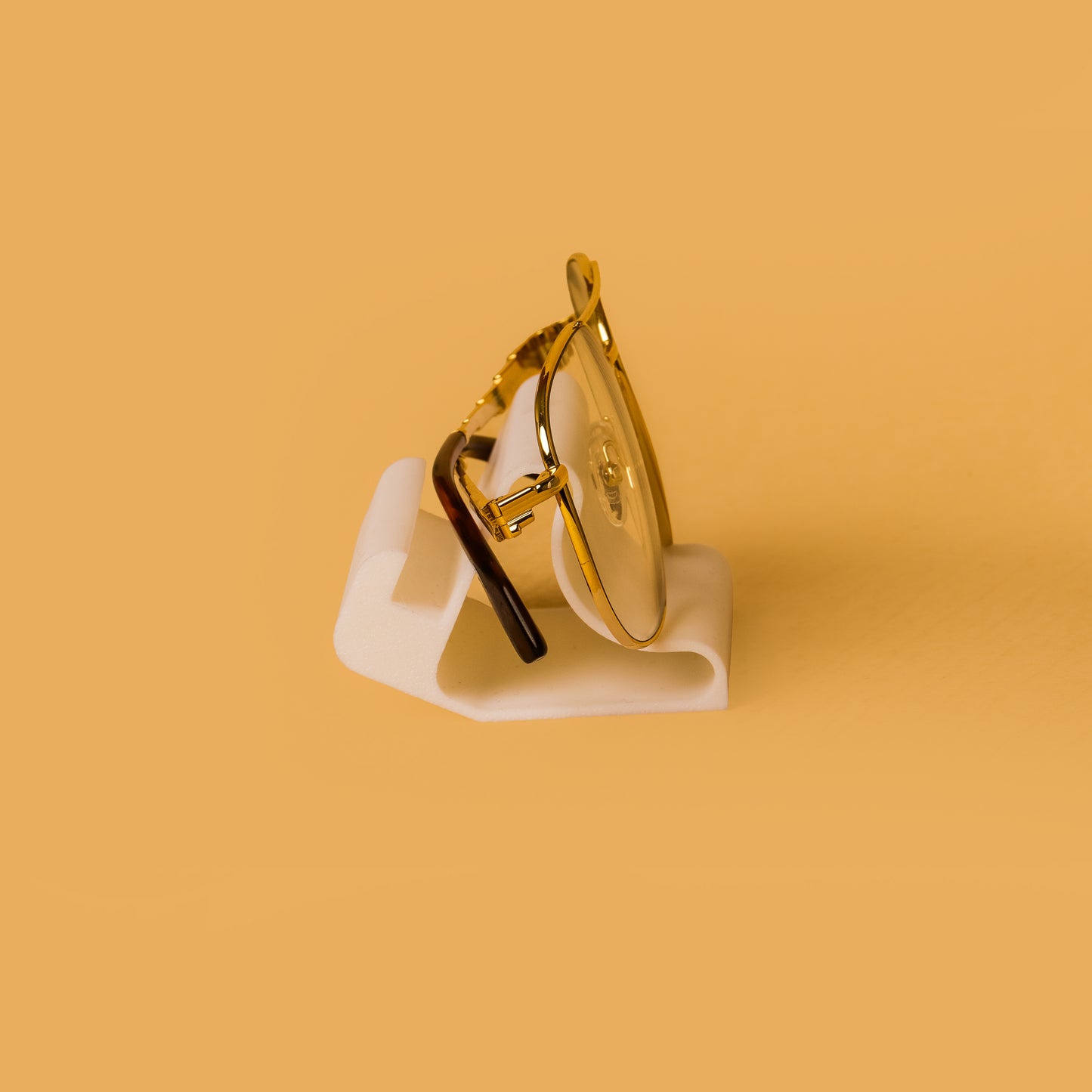 Wublue The Bridge – Minimal Eyeglass Display Stand